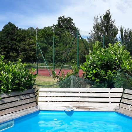 La Vache Tennis Prive Crux-la-Ville Dış mekan fotoğraf