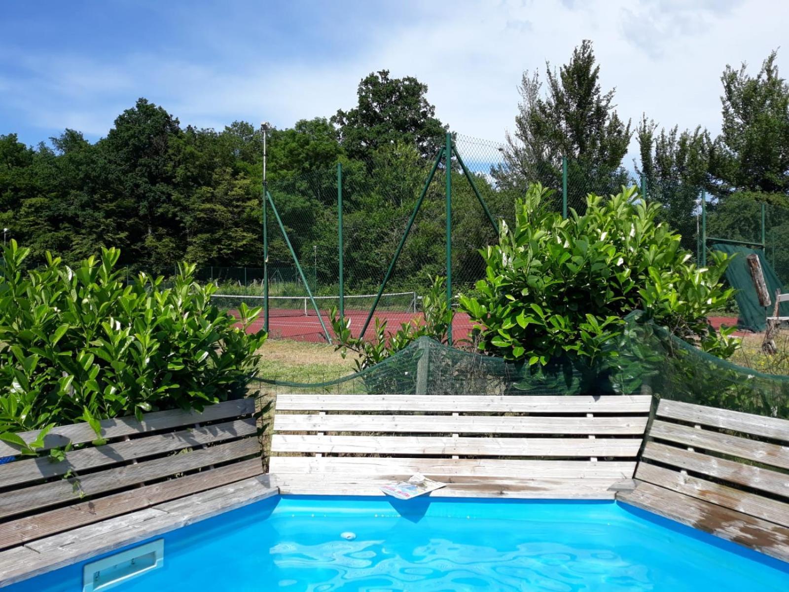 La Vache Tennis Prive Crux-la-Ville Dış mekan fotoğraf